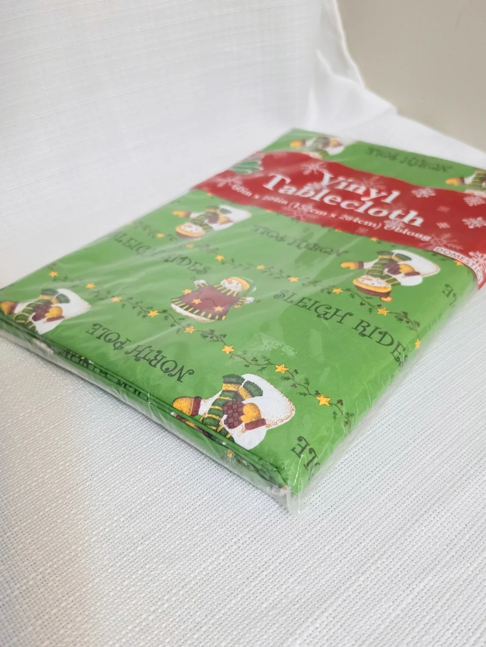 Christmas Vinyl Tablecloth 69x104 Rectangle Snowman Green Holiday Waterproof
